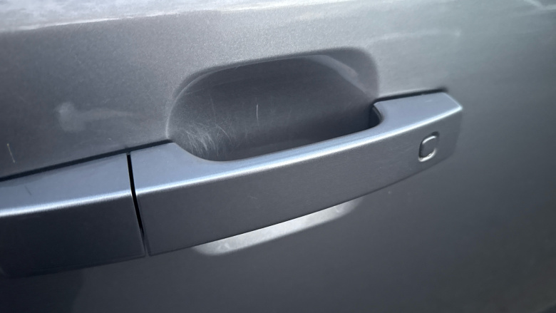 Land Rover Defender 2.0 D240 SE 110 5dr Auto Diesel Estate